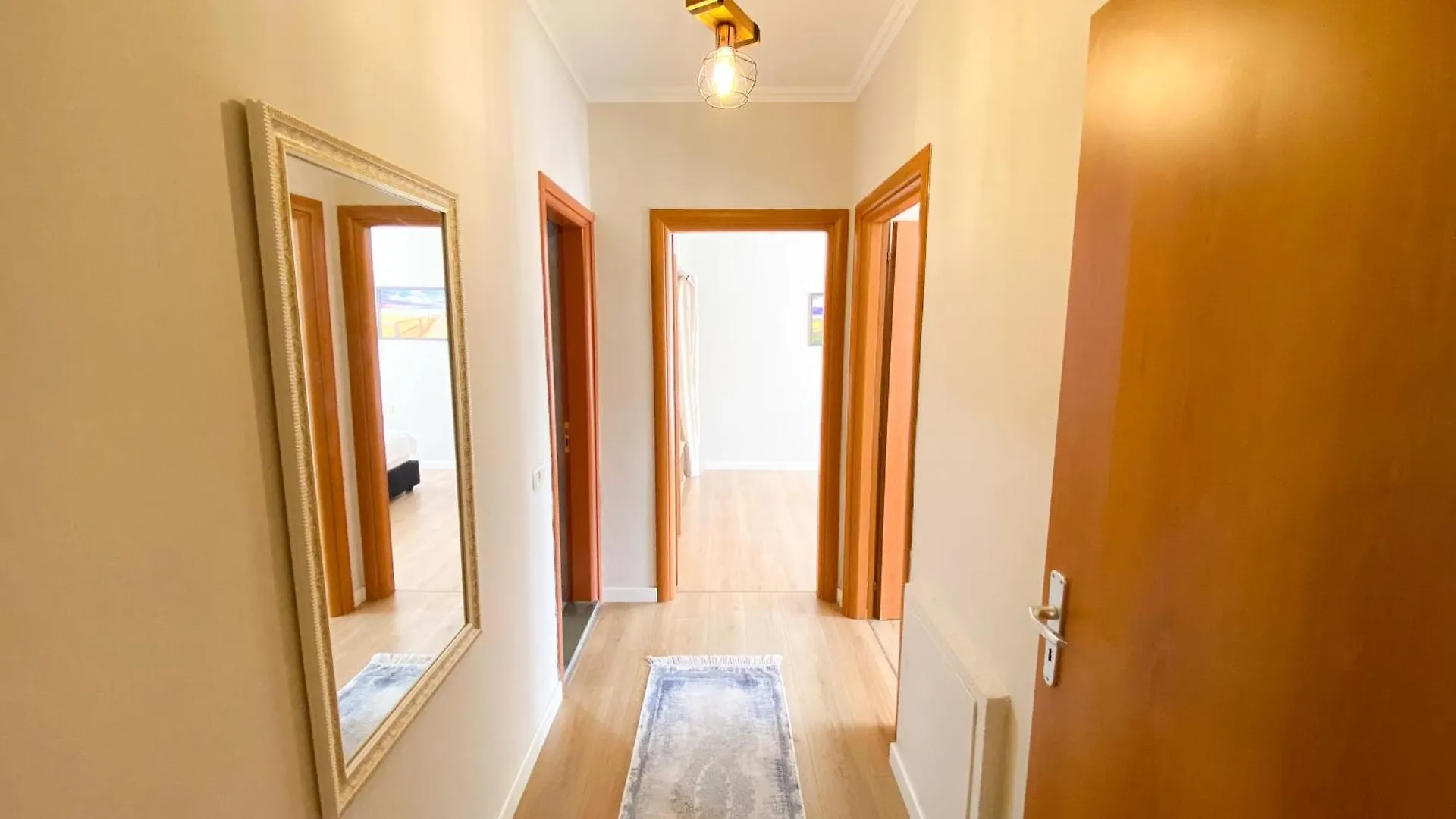 Modern Apartment At New Bazaar, Central Tirana Albania