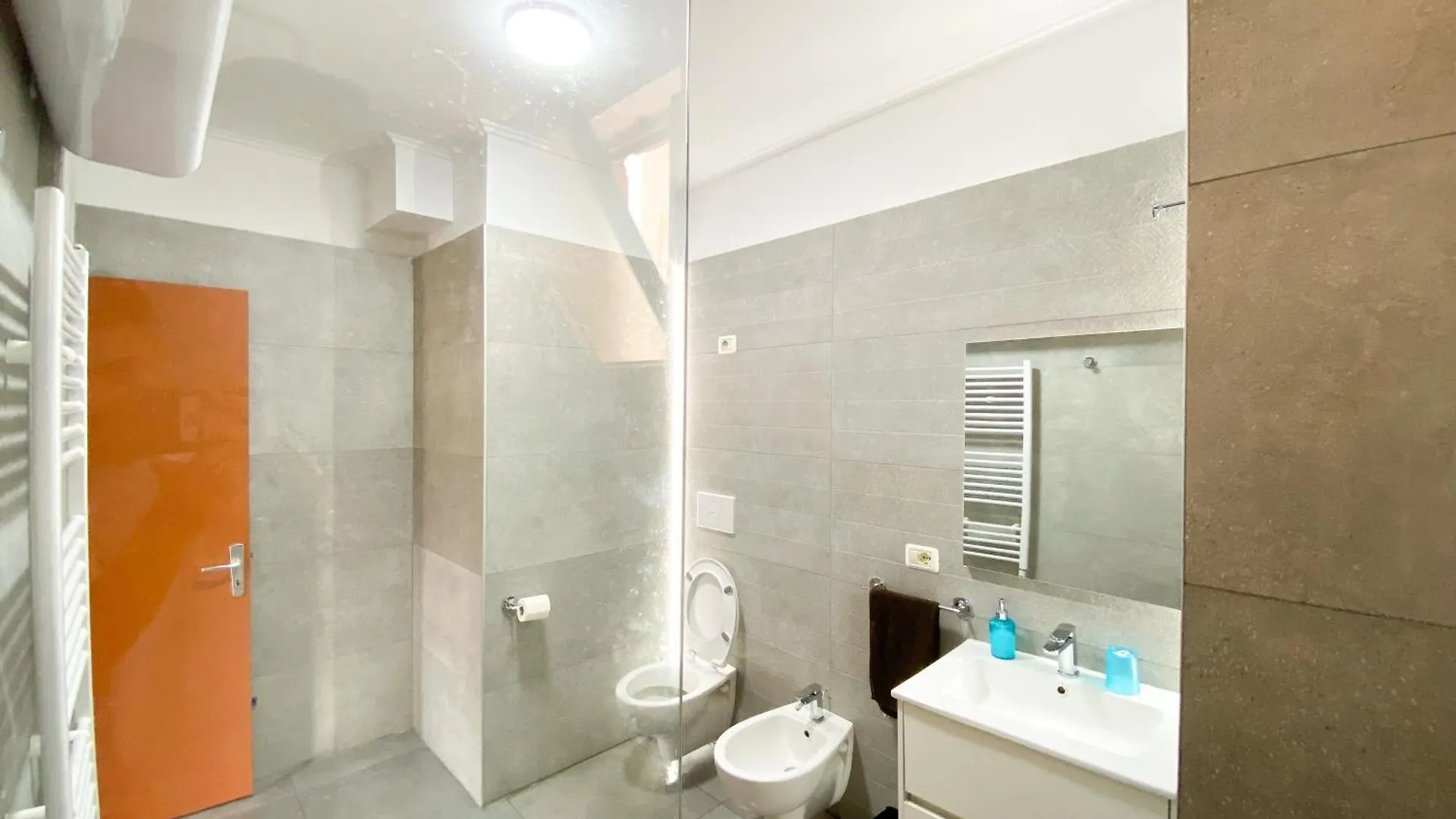 Modern Apartment At New Bazaar, Central Tirana