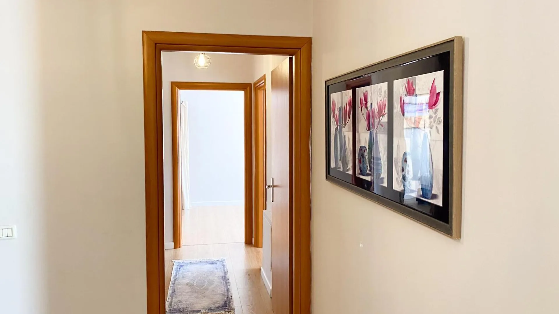 Modern Apartment At New Bazaar, Central Tirana