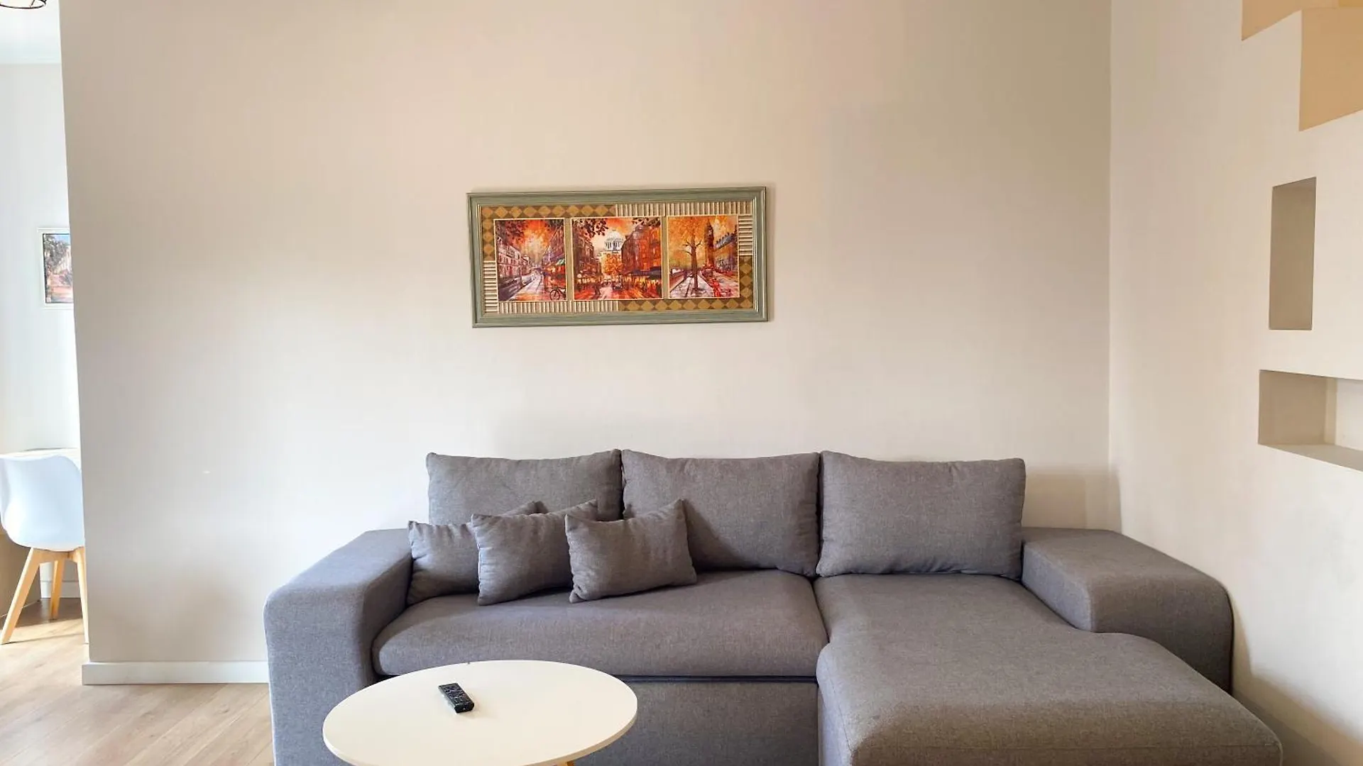 Modern Apartment At New Bazaar, Central Tirana Albania